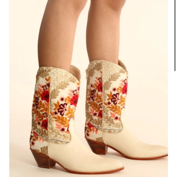 Anthropologie Momo New York embroidered silk western boots aniles size 39/9 new - Picture 1 of 8